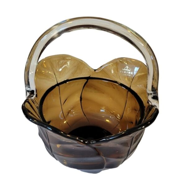 Vintage Viking Hand Made Amber Leaf Clear Handle Collectable Glass Bowl - Picture 3 of 6